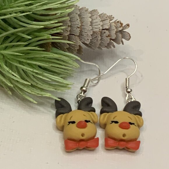 Reindeer Earring, Christmas Earring, Rudolph Earring, Gift Idea, Holiday Earring - Picture 3 of 10